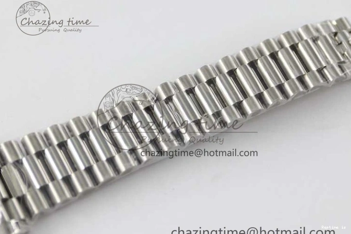 1230 Soft Day Date 40mm SS 904L Steel TWF 1:1 Best Edition Ice Blue Roman Dial on SS Bracelet A 2359